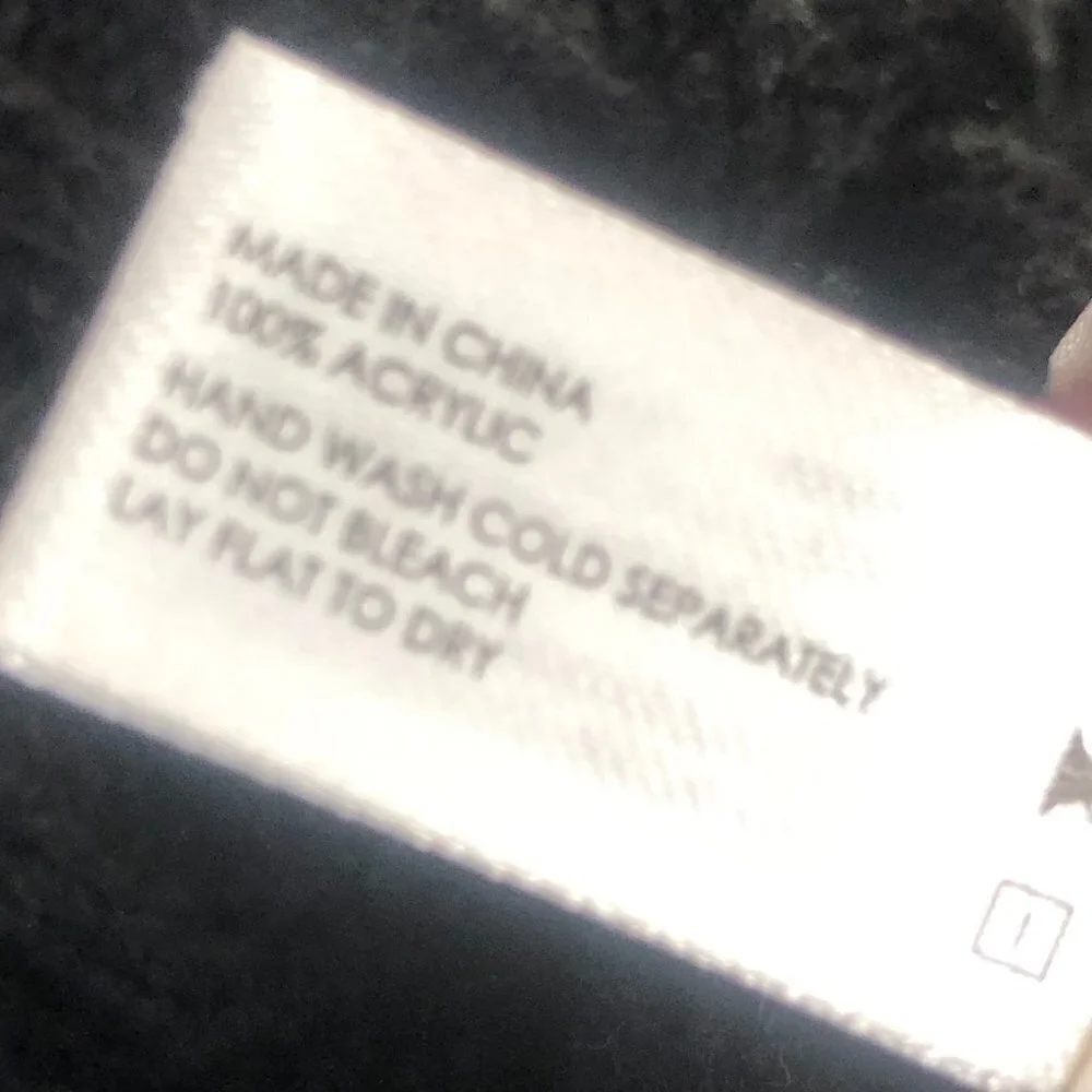 ✅ Michael Kors Womens LOGO Winter Knit Pom Hat‎ Grey